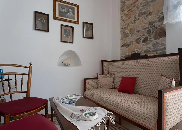 Marousω's μaisonette * Dhragoulas